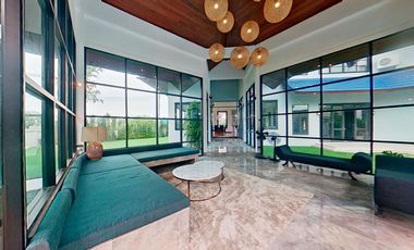 5 Bedroom Villa for sale in Prawet, Bangkok