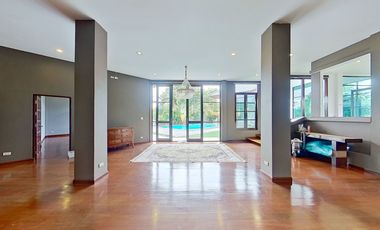 5 Bedroom Villa for sale in Prawet, Bangkok