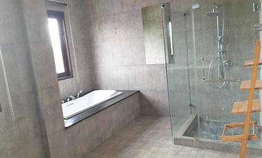 5 Bedroom Villa for sale in Prawet, Bangkok