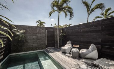 2 Bedroom Townhouse for sale at OXO Townhouses Umalas