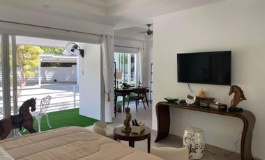 5 Bedroom Villa for sale in Rawai, Phuket