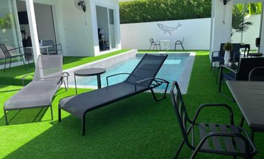 5 Bedroom Villa for sale in Rawai, Phuket