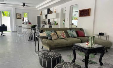 5 Bedroom Villa for sale in Rawai, Phuket