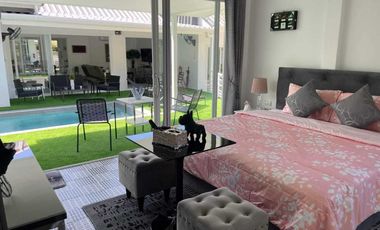 5 Bedroom Villa for sale in Rawai, Phuket