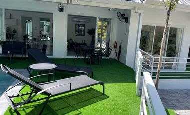 5 Bedroom Villa for sale in Rawai, Phuket