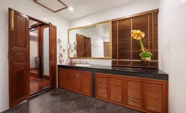 8 Bedroom Villa for sale in Suan Luang, Bangkok