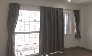 3 Bedroom Townhouse for sale at Baan Thammachad Phetkasem 114