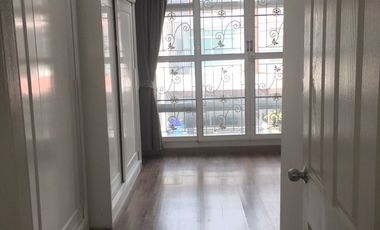 3 Bedroom Townhouse for sale at Baan Thammachad Phetkasem 114
