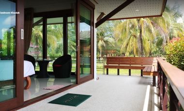 Peaceful 2-Bedroom House Surrounded by Nature
