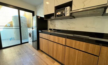 brand new pet friendly house near by airport, Naiyang Beach