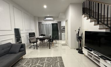 3 Bedroom Townhome BaanKlangMuang TheEditionRama9-Pattanakan