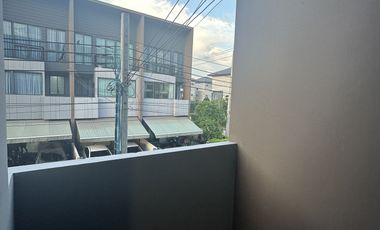 3 Bedroom Townhome BaanKlangMuang TheEditionRama9-Pattanakan