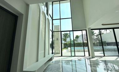 Villa for Sale at The master Ekkamai - ramintra