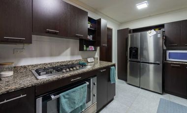 Hermosa casa amueblada en Clayton.