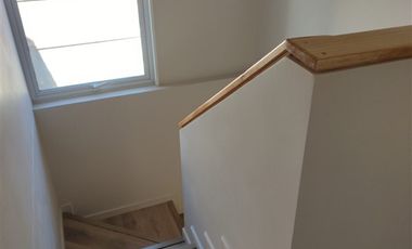 Casa en Venta en Venta amplia Casa Condominio Inglés Curicó SIN COMISION 116 mt en dos pisos