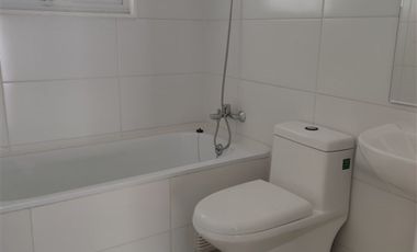 Casa en Venta en Venta amplia Casa Condominio Inglés Curicó SIN COMISION 116 mt en dos pisos