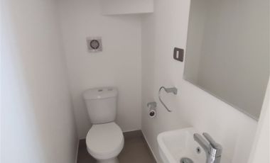 Casa en Venta en Venta amplia Casa Condominio Inglés Curicó SIN COMISION 116 mt en dos pisos