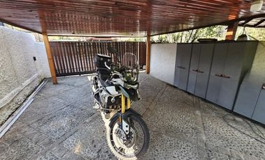 Sitio en Arriendo en Jardín La Dehesa , Santiago