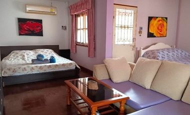 7 BR House (2 Houses) in San Phi Suea