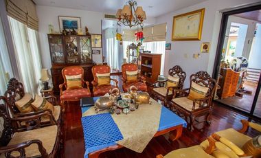 7 Bedroom Villa for sale in Phra Khanong Nuea, Bangkok