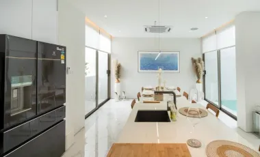 Modern 3 Bedrooms Villa. Construction will be Complete by March 15, 2023