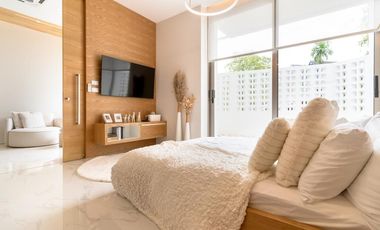 Modern 3 Bedrooms Villa. Construction will be Complete by March 15, 2023