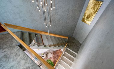 5 Bedroom Villa for sale in Phra Khanong Nuea, Bangkok