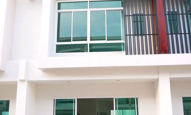 4 Bedroom Townhouse for rent at Baan Thammachad Phetkasem 114