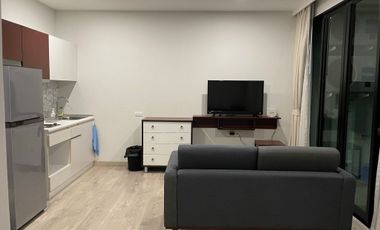 1 Bedroom for rent at Royal Lee the terminal