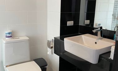 1 Bedroom for rent at Royal Lee the terminal