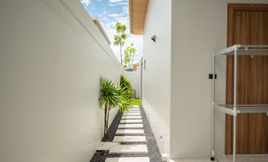 5 Bedroom Villa for rent at Mouana Residence Chalong