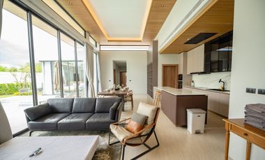 5 Bedroom Villa for rent at Mouana Residence Chalong