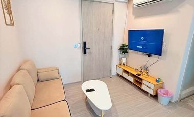 Aspire Erawan Prime. Modern 32 sq.m Condo with Pool View