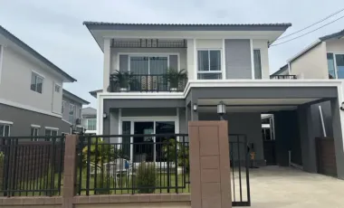 3 Bed 3 Baths in Passorn Ko Keaw