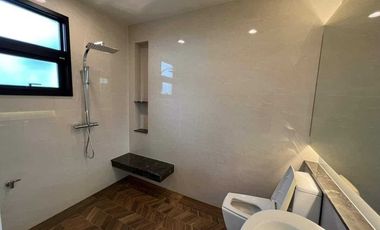 5 Bedroom Villa for sale at Baan Sansiri Pattanakarn