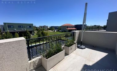 Casa en venta o alquiler Barrio Ceibos Puertos del lago 3 dormitorios y dependencia piscina fogonero