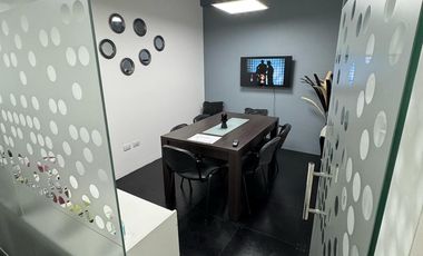 Oficina  Completa de 90 m2 con Cocina y Cochera Subterránea