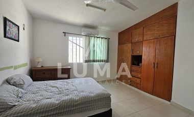 Casa en venta en Fraccionamiento Raíces II