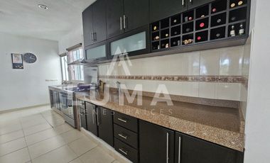 Casa en venta en Fraccionamiento Raíces II