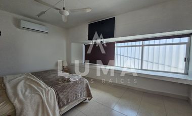 Casa en venta en Fraccionamiento Raíces II