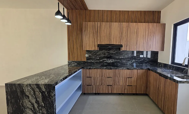 Casa nueva de una planta en Privada Tagora, Conkal