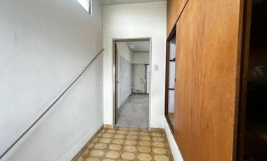 VENTA GALPÓN CON CASA PATIO TERRAZA OFICINA LANÚS OESTE