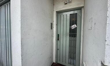 VENTA GALPÓN CON CASA PATIO TERRAZA OFICINA LANÚS OESTE