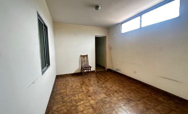VENTA GALPÓN CON CASA PATIO TERRAZA OFICINA LANÚS OESTE