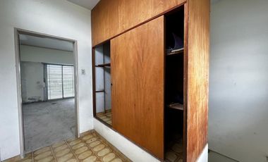 VENTA GALPÓN CON CASA PATIO TERRAZA OFICINA LANÚS OESTE