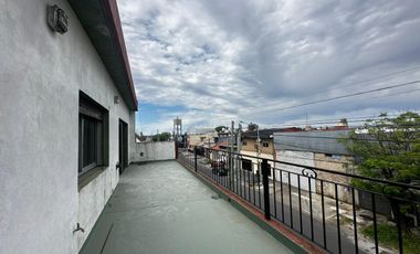 VENTA GALPÓN CON CASA PATIO TERRAZA OFICINA LANÚS OESTE
