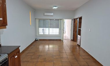 ALQUILER DE CASA PH 3 AMBIENTES EN RAMOS MEJIA SUR