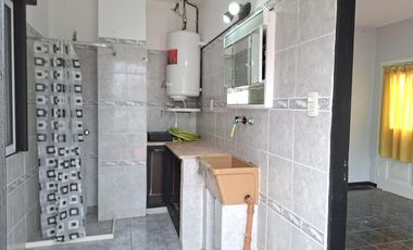 ALQUILER DE CASA PH 3 AMBIENTES EN RAMOS MEJIA SUR