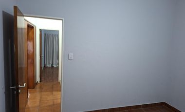 ALQUILER DE CASA PH 3 AMBIENTES EN RAMOS MEJIA SUR