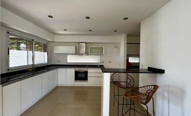 Casa en Altos de Hudson II